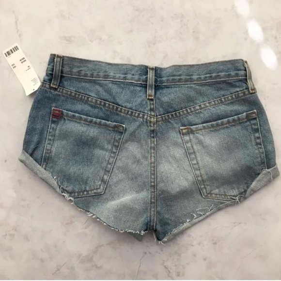 🍉 NWT Urban Outfitters BDG High Rise Denim Shorts 26 - Picture 5 of 8